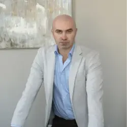 Врангель Руслан Николаевич 